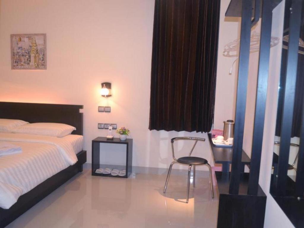 Guardian Family Hotel Sorong Ngoại thất bức ảnh
